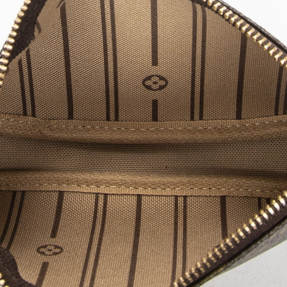 Louis Vuitton Mini Pochette Accessoires - Picture 9 of 10